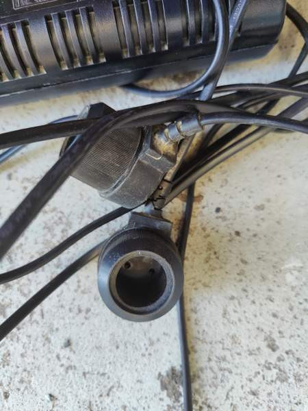 Terraarioon loisteputken johto ja pidin Hämeenlinna - valokuva 2