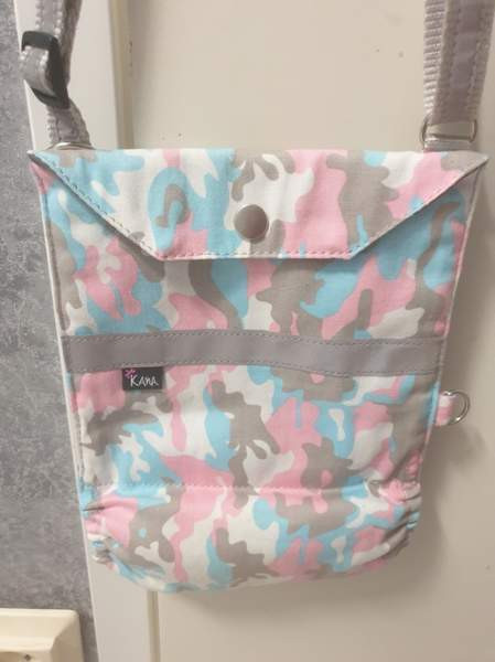 Olkalaukku koiran koulutukseen/ulkoiluun Tampere - valokuva 1