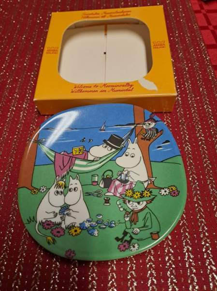 Muumi seinätaulu perheidylli uusi Kuopio - valokuva 1