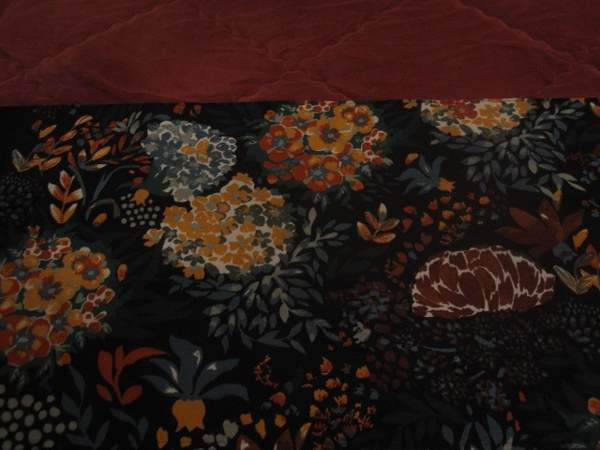 Leveä kappaverho musta pohjainen just ommeltuna,va Ylöjärvi - valokuva 3