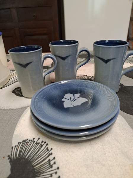 Pienet mukit +lautaset uudet Kuopio – foto 1