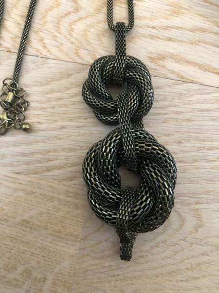 Solmukaulakoru Jyvaeskylae – foto 2