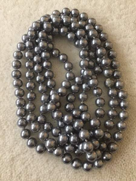 Harmaat pitkät helmet, pituus 150 cm Keuruu - valokuva 4