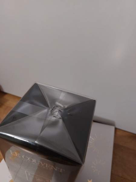 Miesten hajuvesi Oulu - valokuva 4