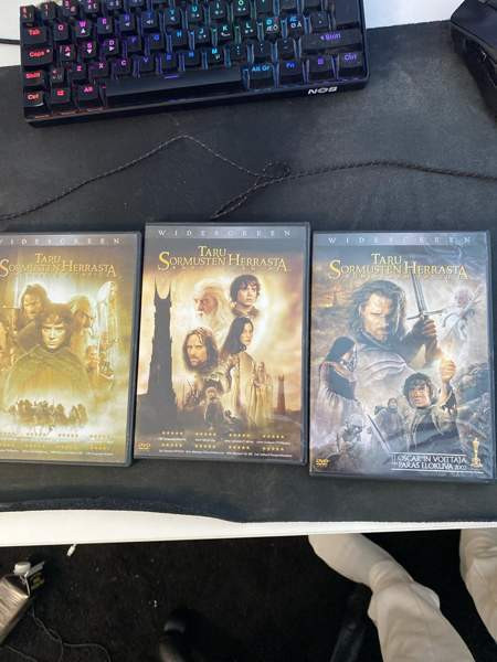 Taru Sormusten Herrasta Elokuvat Espoo - photo 1