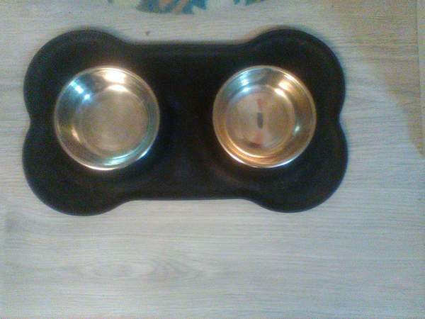 Koiran ruoka kupit 2 kpl / Kissan silikoni alustalla eli ei luista Kiuruvesi - valokuva 1