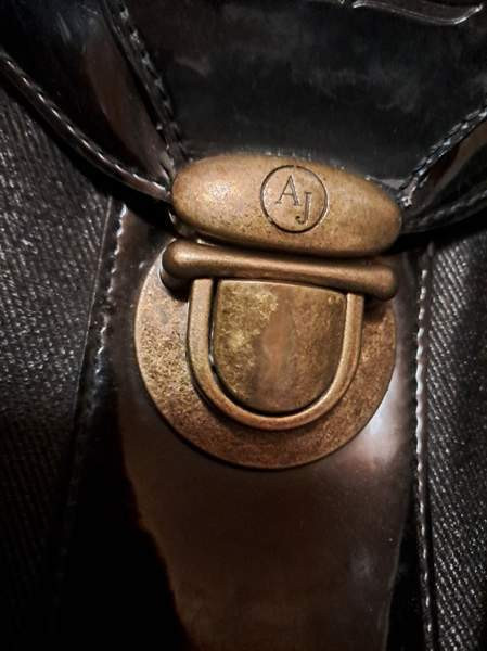 Armani Jeans laukku Лаппенранта - изображение 5