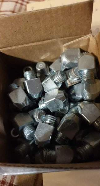 Finntackin hokkeja 8M ja 10M kierteellä Hankasalmi - valokuva 1