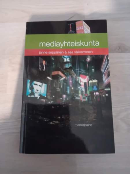 Oppikirja Kangasala - valokuva 1