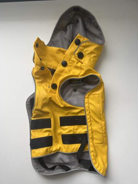 Rukka keltainen sadetakki koiralle koko24 Эспоо - изображение 2