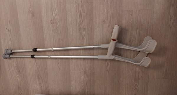 Kyynärsauvat Helsinki - photo 1