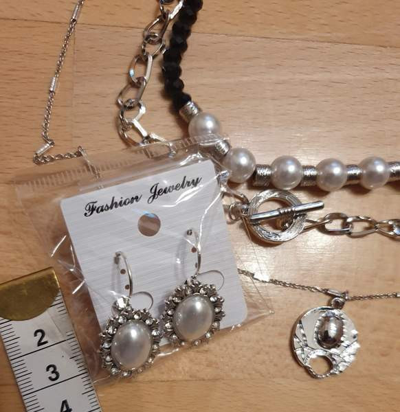 Uusi 3-os. Upea kaulakoru ja korvakorut Helsinki - изображение 4