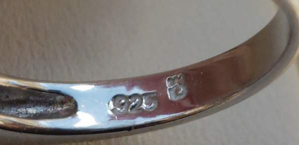 925 hopeinen sormus violetilla kirkkaalla pallolla. Koko 16,8 Lahti – foto 7