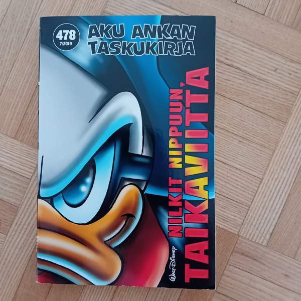 Aku Ankan taskukirja Helsinki - valokuva 1