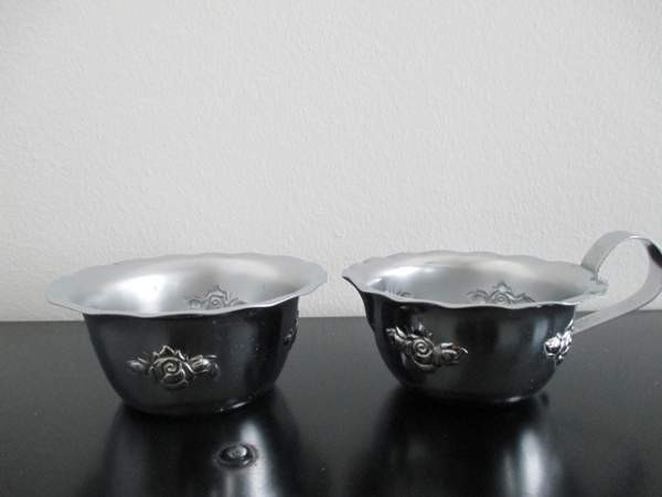 Sokerikko ja kermakko erittäin kiiltävää terästä Эспоо - изображение 2