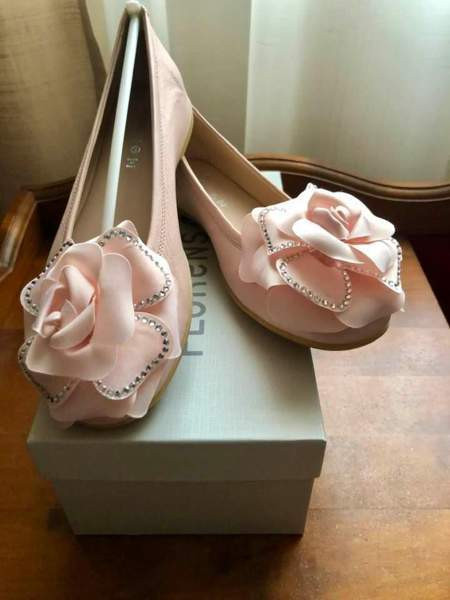 Florens italialaiset kengät tytölle. Koko 35 Helsinki - valokuva 1