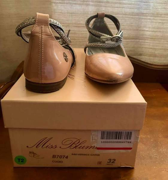 Juhlakengät/ ballerinat Miss Blumarine. Koko 32 Helsinki - valokuva 4
