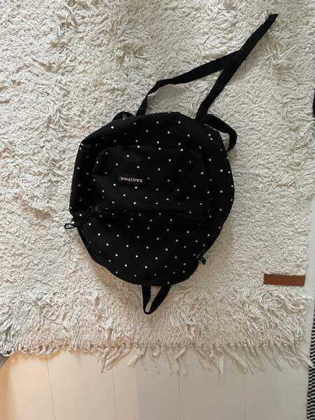 Eastpak reppu Naantali - изображение 1