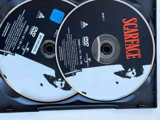 Arpinaama Scarface AlPacino 2 levyn erikoispainos. Espoo
