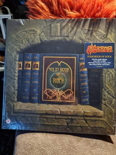 Saxon Solid Book Of Rock Box Ii - photo 5