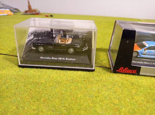 3 ripeää autoa boksissaan (H0) Тампере - изображение 4