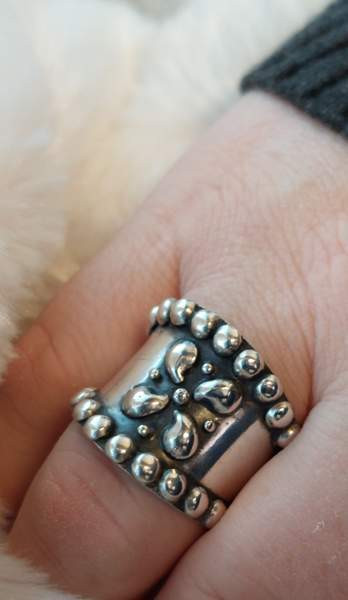 830 hopeinen muhkea sormus. Koko 20. Lahti - photo 3