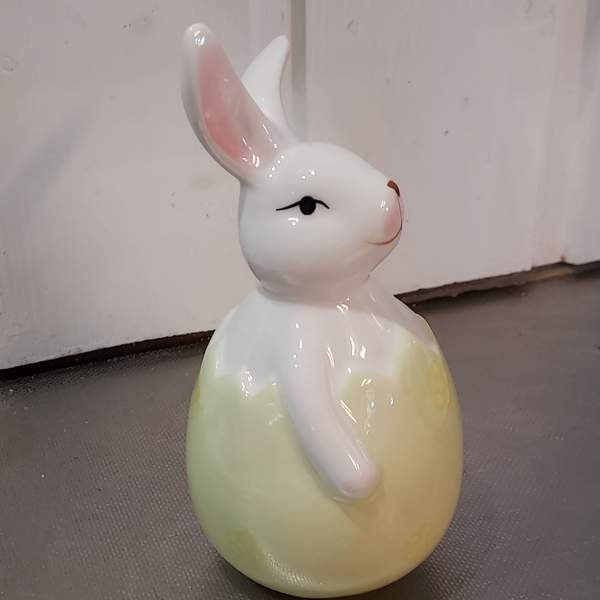 Suloinen posliini pupu Raisio - valokuva 2