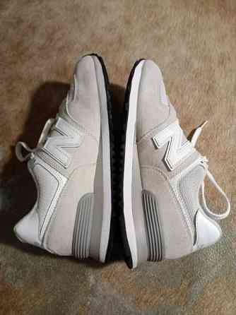New Balance Classic 574  tossut lenkkarit 40/26cm Helsinki