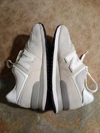 New Balance Classic 574  tossut lenkkarit 40/26cm Helsinki - valokuva 5