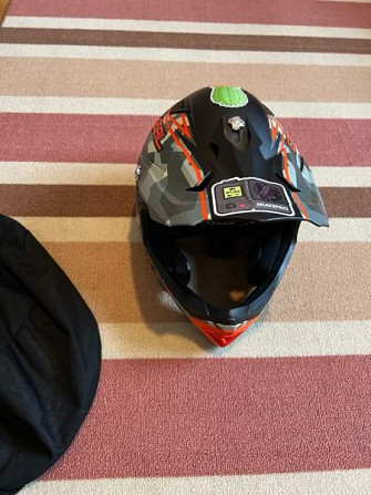 Lasten fullface kypärä ja suojapaita Tampere - photo 2