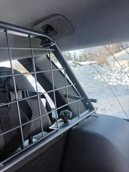 Koiraverkko Travall Volvo v50 Куусамо - изображение 1