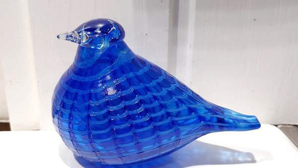 Birds by Oiva Toikka - Sinisulka ( ei sign.) Raisio - valokuva 1