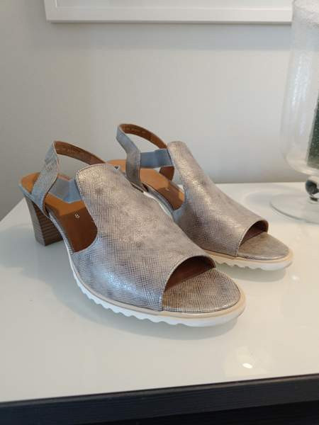 Myydään  Ara kengät Espoo - valokuva 1