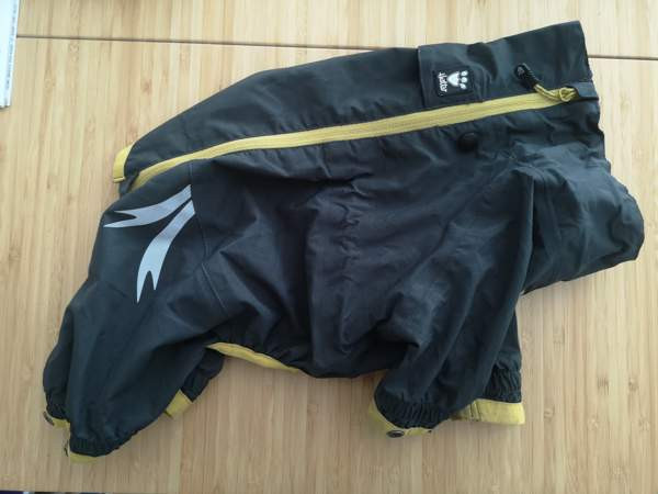 Hurtta slush combat suit 25M koiran sadehaalari Helsinki - изображение 1