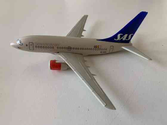 Boeing 737 pienoismalli SAS Vihti