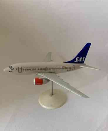 Boeing 737 pienoismalli SAS Vihti