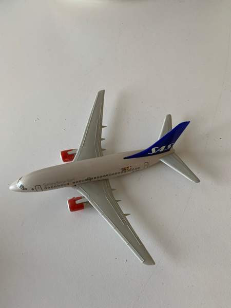 Boeing 737 pienoismalli SAS Vihti - photo 3