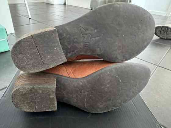 Clarks nahkanilkkurit koko 38 Lahti