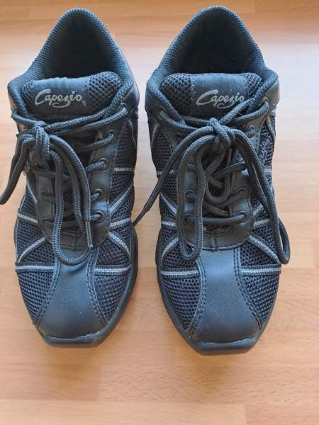 Capezio tanssilenkkarit, koko 36.5 Masku - изображение 3