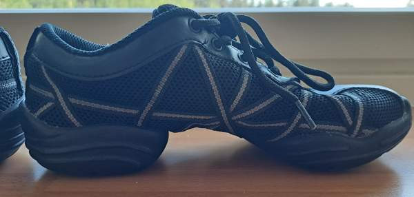 Capezio tanssilenkkarit, koko 36.5 Masku - изображение 5