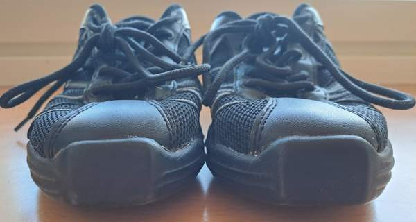 Capezio tanssilenkkarit, koko 36.5 Masku - изображение 1