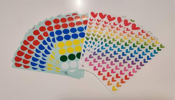 värillisiä koristetarroja sydän ja ympyrä Вааса - изображение 1