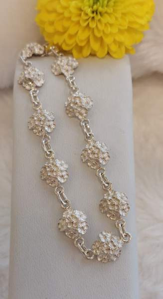 Lahden kultakorun 830 hopeinen hopeinen kukkakuvioinnilla rannekoru 1970 luvulta Lahti - valokuva 3