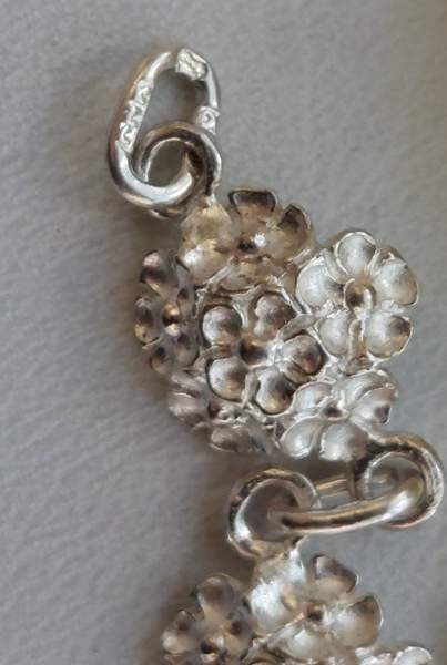 Lahden kultakorun 830 hopeinen hopeinen kukkakuvioinnilla rannekoru 1970 luvulta Lahti - valokuva 6