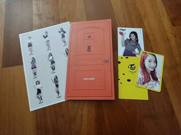 Twice Twicecoaster Lane 2 albumi Lahti - valokuva 2