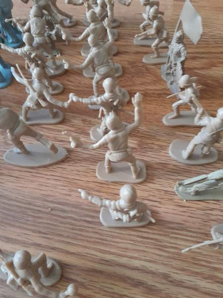 Sotilaita Tuusula - photo 2