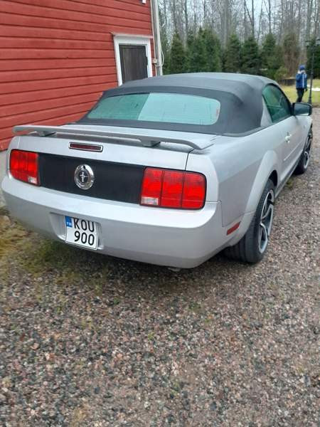 Ford Mustang Loppi - изображение 2