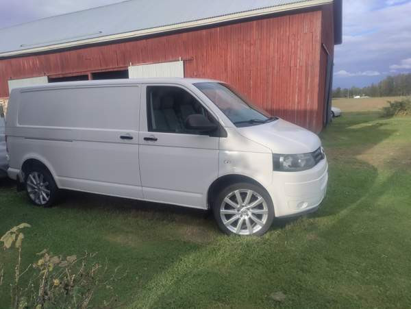 Volkswagen Transporter Ulvila - valokuva 2