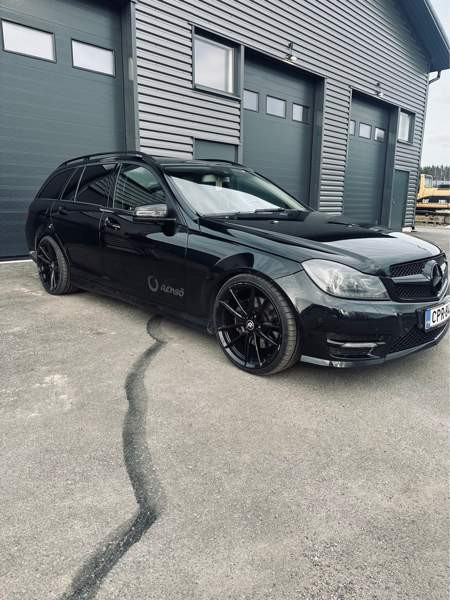 Mercedes-Benz C Vihti – foto 1