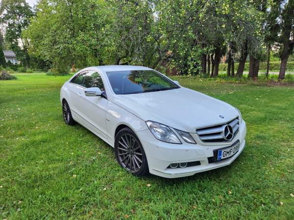 Mercedes-Benz E Glebychevo - valokuva 4